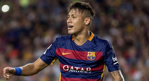 Đội bóng cũ yêu cầu FIFA treo giò Neymar nửa năm