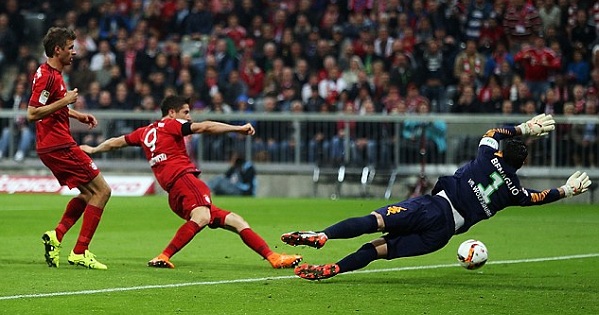 Lewandowski: “Đừng so sánh tôi với Messi hay Ronaldo”