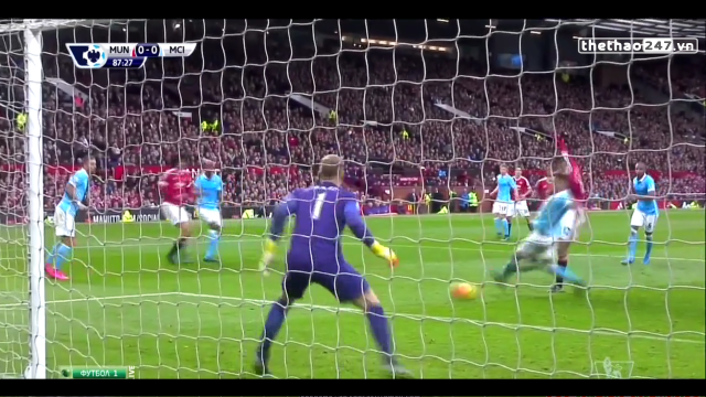 VIDEO: Pha cứu thua xuất thần của thủ thành Joe Hart trước Man Utd