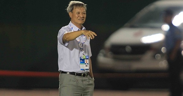 HLV Lê Thụy Hải lo lắng cho đại diện Việt Nam khi tham dự Super League