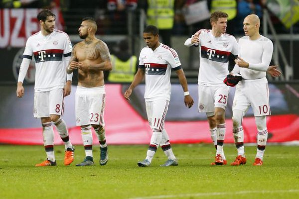 Highlights Frankfurt - Bayern Munich: Lần đầu mất điểm!
