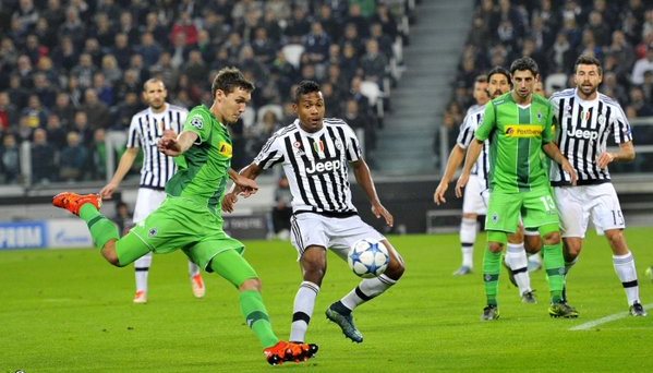 Highlights: M'gladbach 1-1 Juventus (Vòng bảng Champions League)