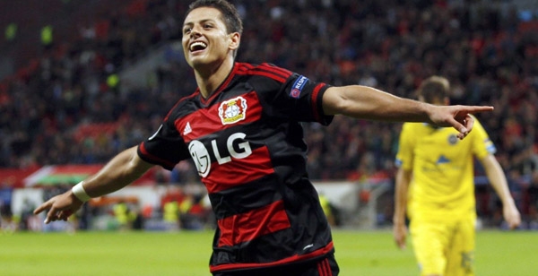 Man Utd đã sai khi bán Chicharito