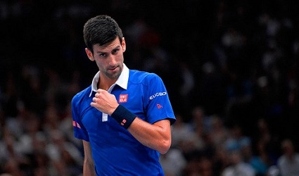 Djokovic đối đầu Murray ở chung kết Paris Masters
