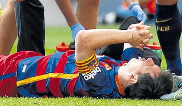 ‘Nếu cố Siêu kinh điển, Messi sẽ phải ngồi ngoài hết mùa giải”