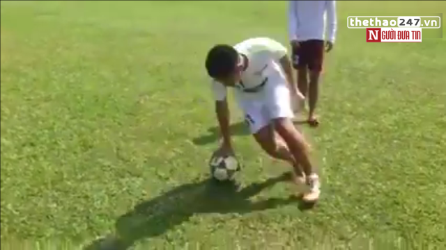 VIDEO: Gareth Bale Việt Nam và thử thách dizzy goals