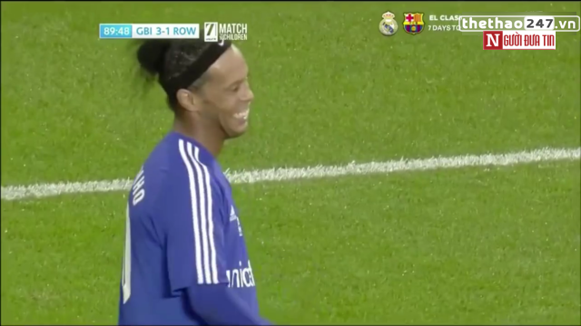 VIDEO: Ronaldinho định tái hiện cú lốp bóng để đời vào lưới thủ thành Seaman