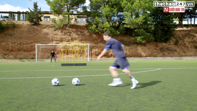 VIDEO: Messi lập siêu phẩm sút phạt vào lưới Ter Stegen trong ngày trở lại