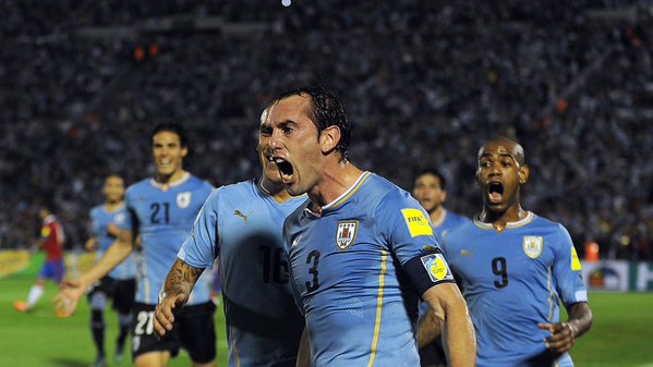 Video bàn thắng: Uruguay 3-0 Chile (Vòng loại World Cup 2018)