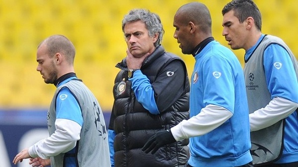 HLV Mourinho muốn tái ngộ trò cũ tại London