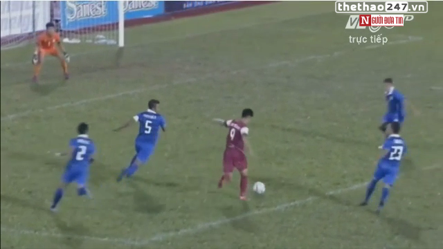 VIDEO: Pha solo ghi bàn đẹp mắt của Văn Thành vào lưới U21 Thái Lan