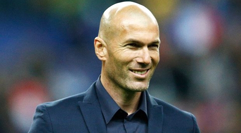 Zidane nói về chiếc ghế nóng của Real Madrid