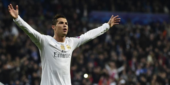 VIDEO: Lập pocker, Ronaldo đi vào lịch sử Champions League