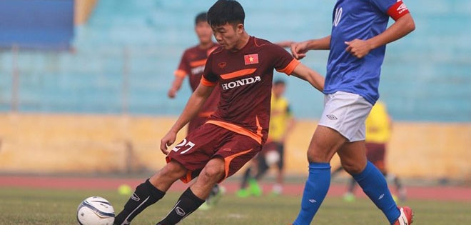 U23 Việt Nam: Những cầu thủ đã 'ghi điểm' trong trận thua JFL Selection