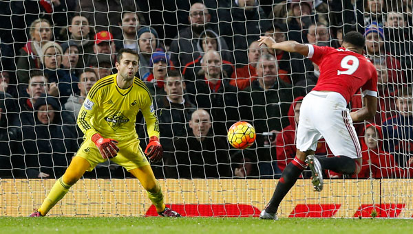 VIDEO: Bàn mở tỷ số của Martial cho Man Utd