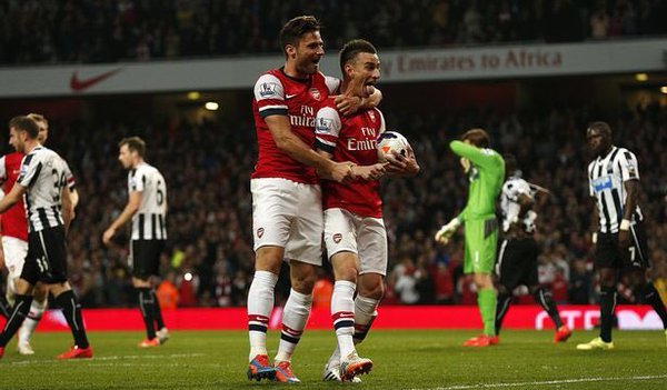 Highlights Arsenal 1-0 Newcastle: Người hùng Koscielny!