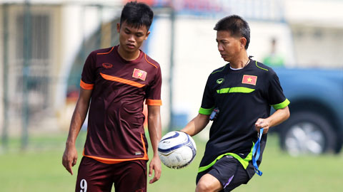 HLV Hoàng Anh Tuấn chuẩn bị tuyển quân cho U19 Việt Nam