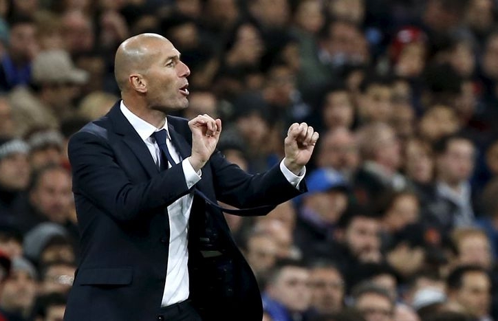 VIDEO: HLV Zidane đã chỉ đạo ra sao ở trận ra mắt Real?