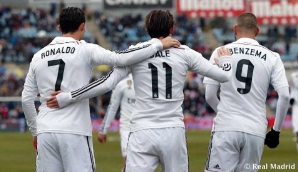 VIDEO: Xem Real Madrid thi triển tiki taka cực nhuyễn trước Gijon
