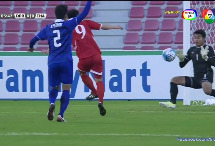VIDEO: Màn trình diễn ấn tượng của thủ thành U23 Thái Lan trước Triều Tiên