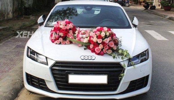Mê hoặc với độ sang trọng của đám cưới ‘toàn Audi’ tại Việt Nam