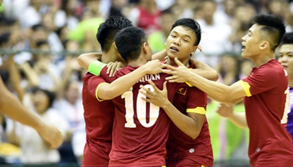 VIDEO: Futsal Việt Nam 'đòi nợ' thành công trước người Mã