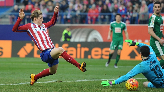 Fernando Torres đi vào lịch sử Atletico Madrid