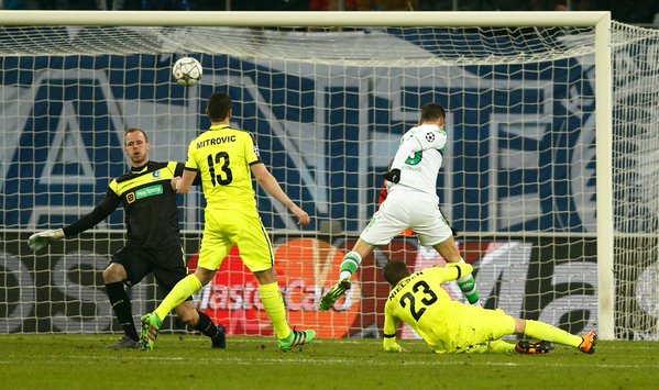 Video bàn thắng: Gent 2-3 Wolfsburg (Vòng 1/8 Champions League)