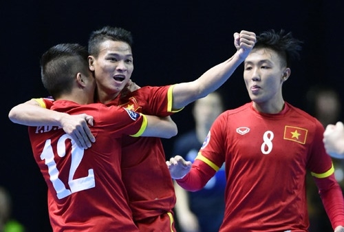 VIDEO: Top 5 siêu phẩm đưa Futsal Việt Nam tới World Cup 2016