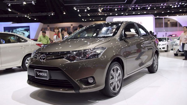 Toyota Vios mất ngôi mẫu xe bán chạy nhất Việt Nam 2015