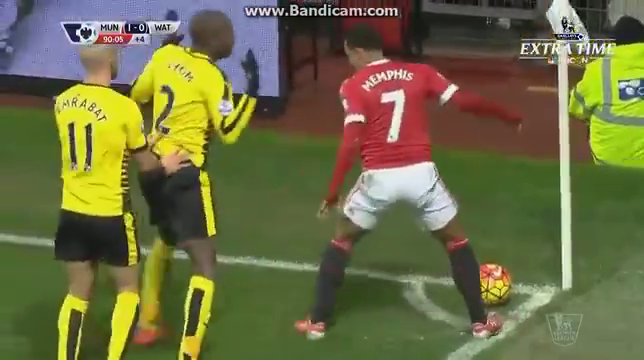 VIDEO: Màn câu giờ ấn tượng của Depay trước Watford