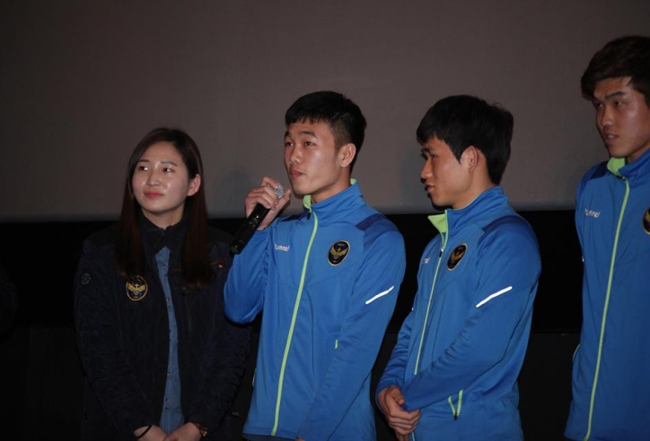 Xuân Trường gây ‘náo loạn’ ở Hàn Quốc, Tuấn Anh vẫn ‘bặt vô âm tín’