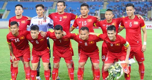 ĐT Việt Nam đá giao hữu với hai đội bóng mạnh tại V-League