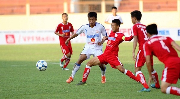 Khánh Hòa và Bình Dương cầm chân nhau trong trận mở màn VCK U19 QG