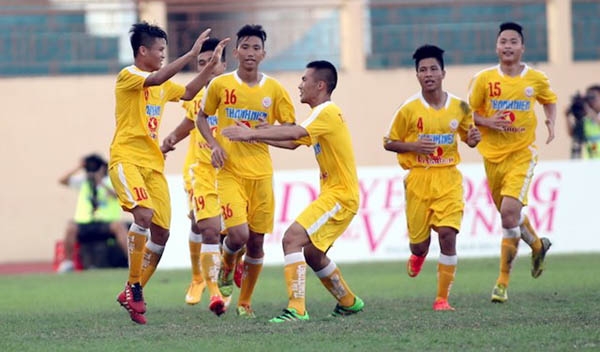 VCK U19 quốc gia: Hà Nội T&T giành vé sớm vào bán kết