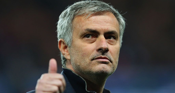 Sau Costa, Mourinho tính mua ‘pháo hạng nặng’ cho MU