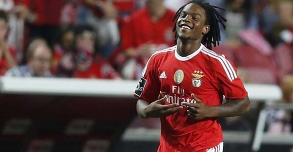 Benfica đưa ra mức giá bán Renato Sanches cho MU