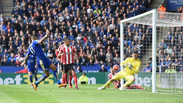 Video bàn thắng: Leicester City 1-0 Southampton (Vòng 32 - Ngoại hạng Anh)