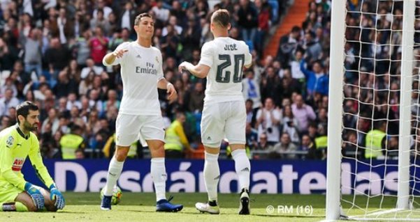 Video bàn thắng: Real Madrid 4-0 Eibar (Vòng 32 La Liga)