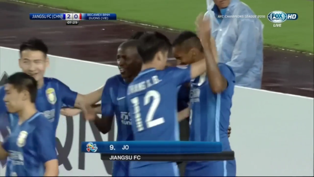 Video bàn thắng: Jiangsu Suning 3-0 Bình Dương (AFC Champions League)