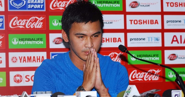 Cầu thủ Thái Lan bị cấm lên tuyển vì cáo buộc hiếp dâm