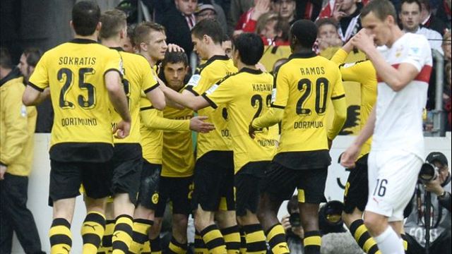 Video bàn thắng: Stuttgart 0-3 Dortmund (Vòng 31 - Bundesliga)