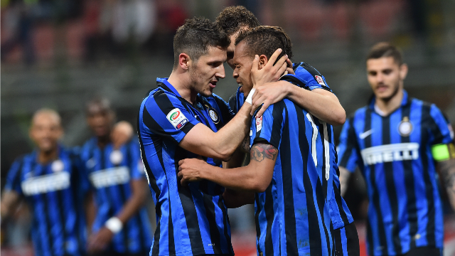 Video bàn thắng: Inter 3-1 Udinese (Vòng 35 - Serie A)