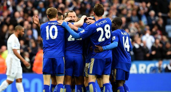 Video bàn thắng: Leicester 4-0 Swansea (Vòng 35 Ngoại hạng Anh)