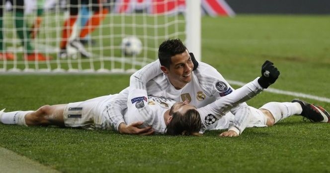 Bale nói gì khi được hỏi về mối quan hệ với Ronaldo?