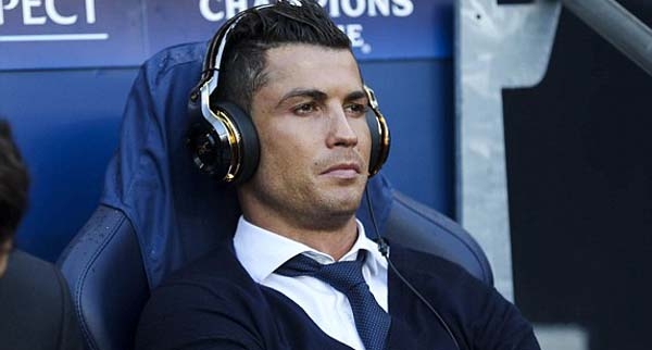 Ronaldo nói về việc không được ra sân trận gặp Man City