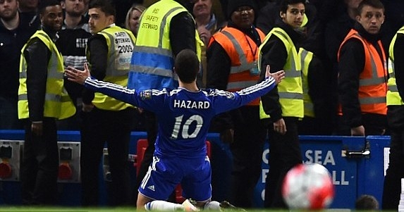 Eden Hazard tỏa sáng, biến Leicester trở thành nhà vô địch Ngoại hạng Anh mùa giải 2015/16