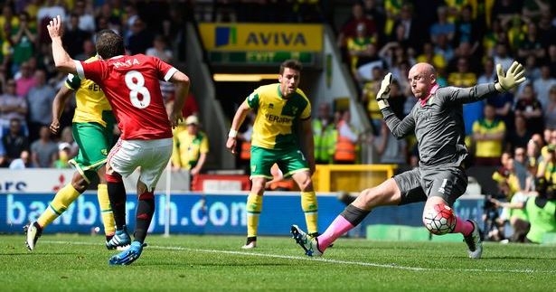 West Ham vs Man Utd: Ngày Van Gaal phải làm CĐV Quỷ Đỏ - 1h45 ngày 11/5