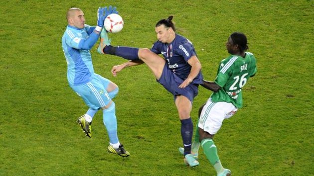 Video clip chế: Cú đá kungfu của Ibrahimovic và những tình huống bi hài