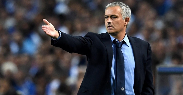 Chelsea lần thứ 2 từ chối lời đề nghị của HLV Mourinho
